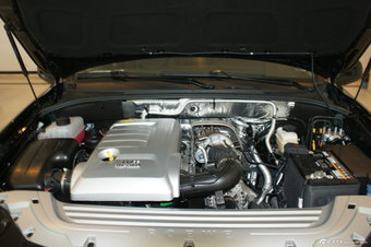 2013款荣威W5 1.8T自动四驱豪域版图片