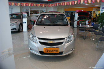 2013款新赛欧三厢1.2L手动幸福版图片