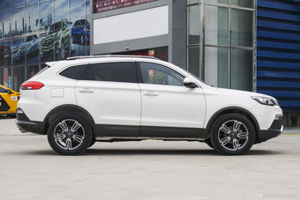 2015款猎豹CS10 2.0T手动至尊版