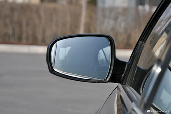 2014款奔腾B90到店实拍