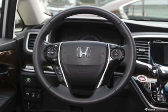 2015款奥德赛2.4L自动智享版