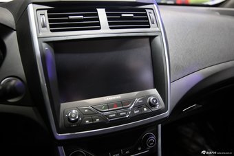 2015上海车展：陆风X5