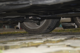 2016款马自达3昂克赛拉2.0L自动两厢旗舰型