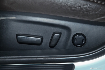 2013款锐志2.5L自动菁锐版图片