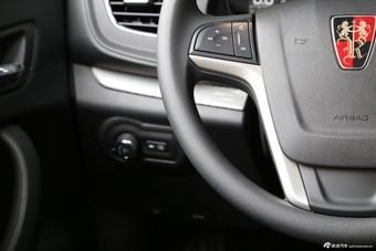 2015款荣威360 1.4T自动尊享版