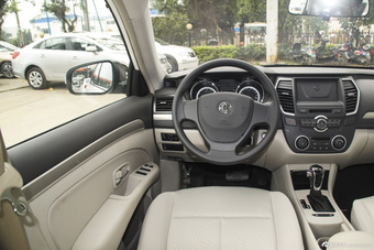 2016款风神A60 1.5L自动豪华型