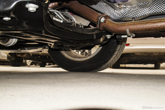 2016款新圣达菲1.5T手动两驱汽油智享型