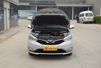 2016款海马M3 1.5L手动舒适型天窗版