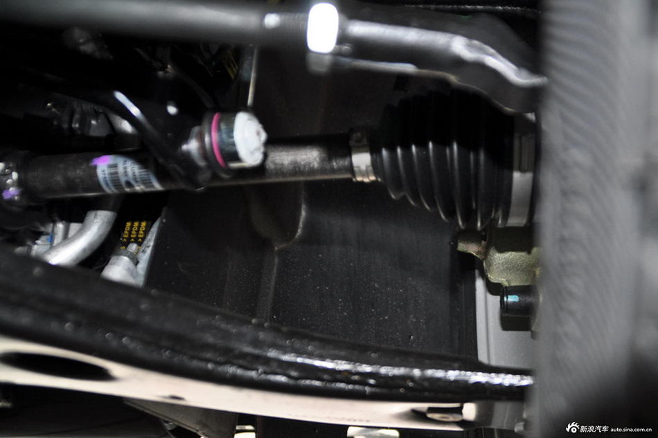 2013款福克斯三厢经典