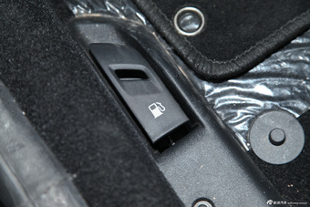 2014款爱丽舍1.6L手动时尚型