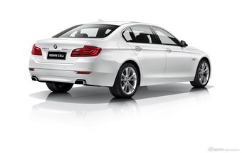 2016款宝马5系官方图