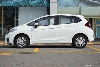 2016款飞度1.5L CVT LX舒适天窗型