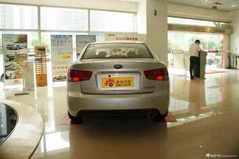 2012款东风悦达起亚福瑞迪纪念版