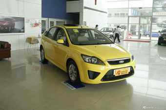 2012款福克斯经典两厢