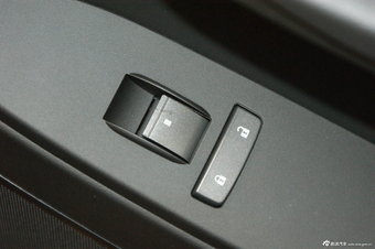 2012款凯迪拉克CTS 3.0L自动精英运动版图片