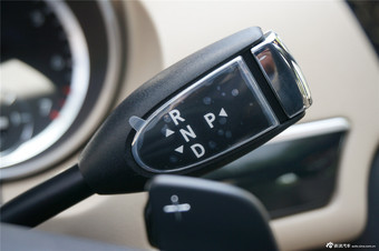 2014款奔驰R320到店实拍