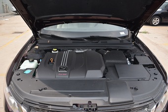 2016款众泰Z700 1.8T手动典雅型