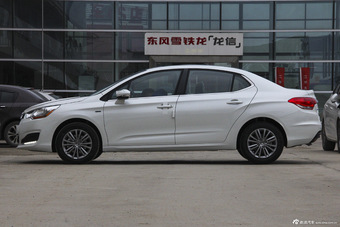 2015款雪铁龙C4L 1.2T自动豪华型