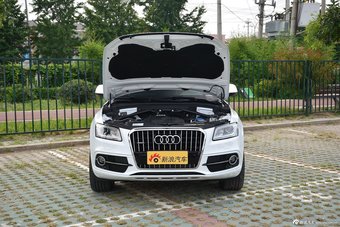 2016款奥迪Q5 2.0T自动40TFSI 特别版