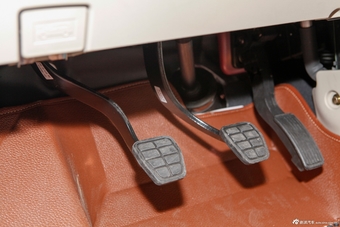 2014款瑞虎5 2.0 DVVT手动家悦版