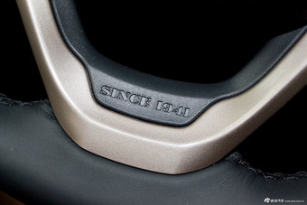 2015款大切诺基到店实拍