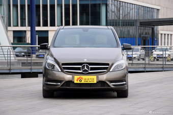 2012款奔驰B级实拍