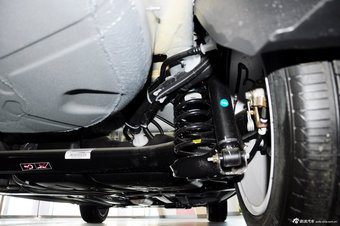 2013款雪铁龙C4L实拍