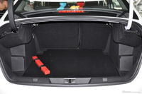 2013款雪铁龙C4L 1,8L手动劲享版