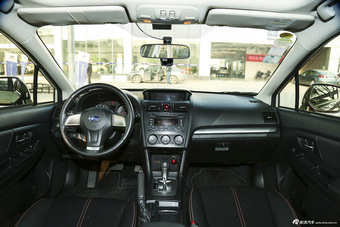 2014款斯巴鲁XV 2.0L舒适版图片