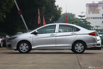 2015款锋范1.5L CVT舒适版