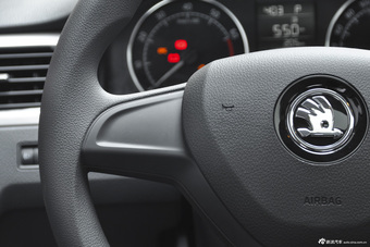 2016款昕动1.6L自动创行版