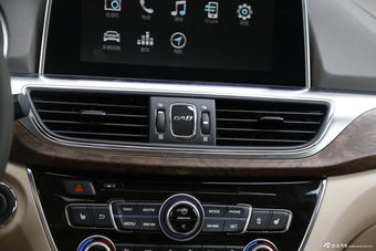 2016款传祺GA8 2.0T自动至尊版320T