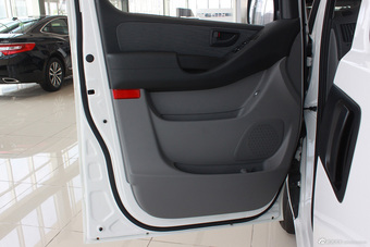 2011款H-1辉翼到店实拍