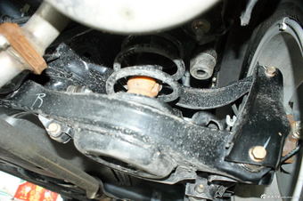 2013款奔腾X80 2.0L手动豪华型图片