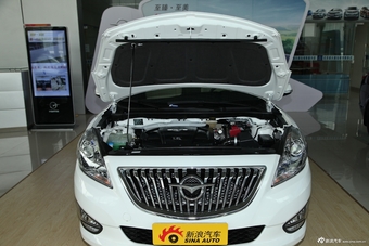 2014款福美来M5 1.6L自动舒适型