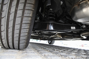 2015款奥迪Q3 35TFSI舒适型