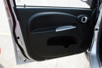 2012款奔奔mini1.0L自动IMT时尚型国4图片