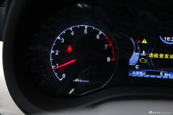 2016款比亚迪宋1.5TI手动豪华型