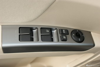 2013款吉利经典帝豪 1.5L手动精英型图片