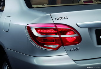 2013款花冠官方图