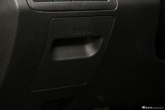 2014款马自达CX-7 2.5L自动两驱时尚版