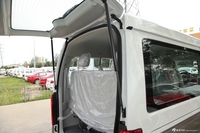 2013款金杯新海狮2.2L豪华型V22