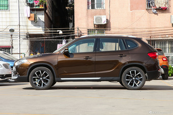 2014款中华V5 1.5T自动两驱运动型