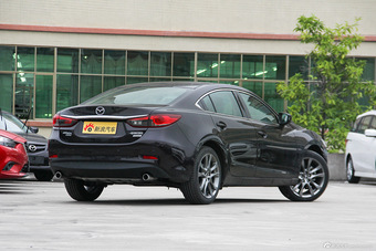 2015款阿特兹2.5L自动蓝天运动版