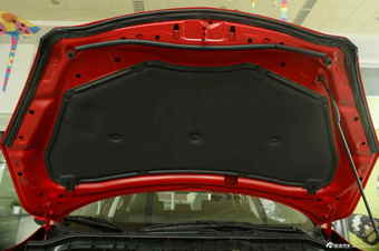 2012款马自达3星聘2厢