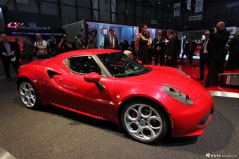 阿尔法罗密欧4C