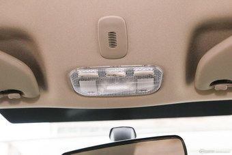 2015款东风雪铁龙C3-XR 1.6L自动先锋型