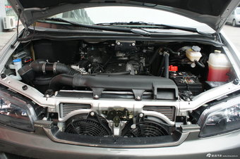 2011款瑞风彩色之旅2.4L汽油手动舒适版7座图片