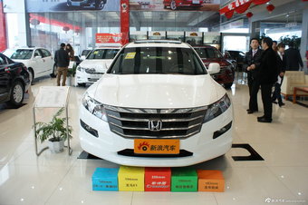 2012款歌诗图2.4L自动豪华版图片