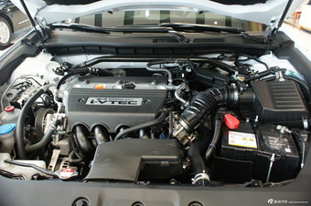 2012款歌诗图2.4L自动豪华版图片